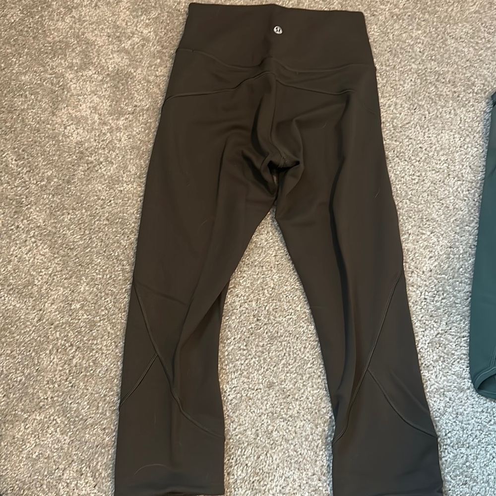Lululemon 23 inch leggings